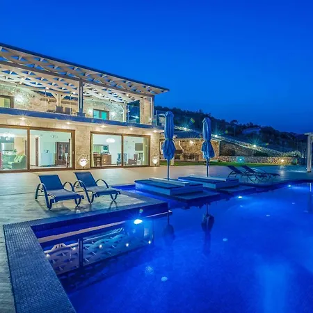 Orient Platinum Villa Skinaria