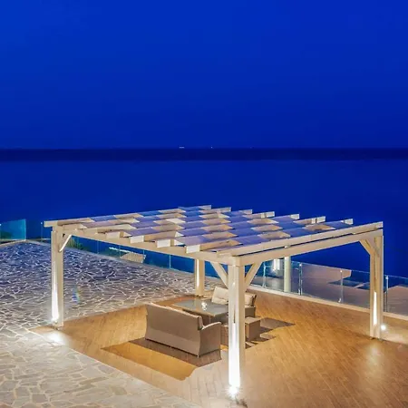 Villa Orient Platinum Skinaria