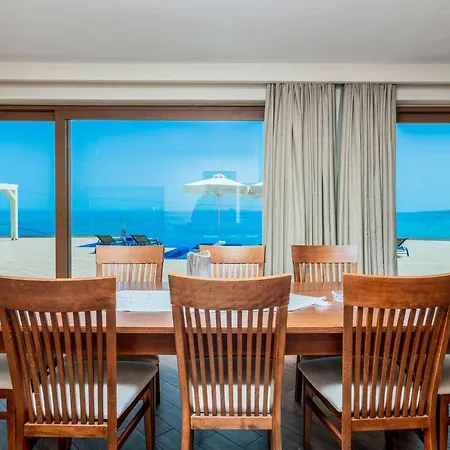 Orient Platinum Villa Skinaria